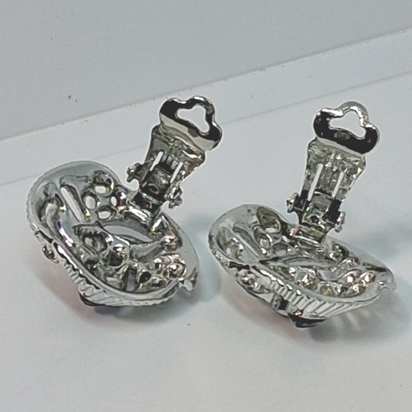 * Vintage Claudette Blue Rhinestone Silver Tone Clip On Earrings - Picture 3 of 5